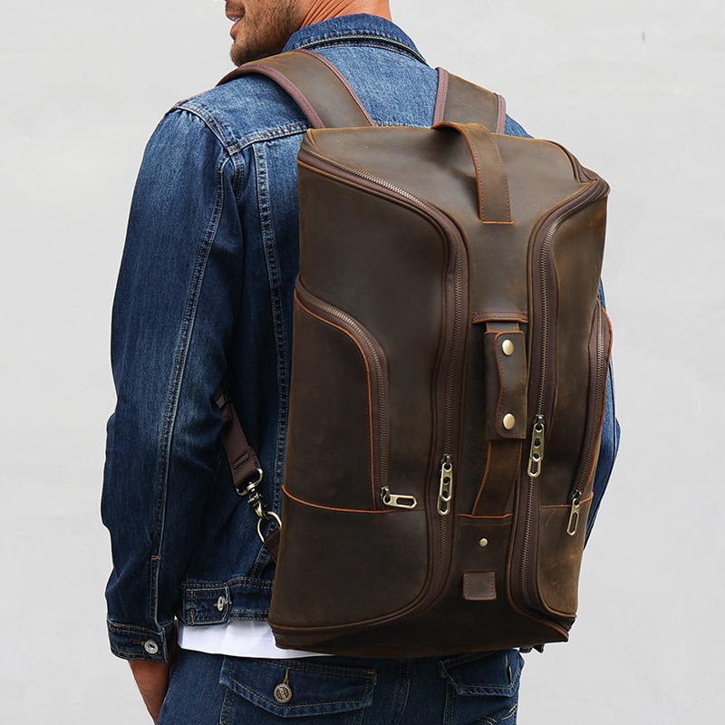 Bolsa de Viaje Convertible en Mochila de Cuero — Marrón
